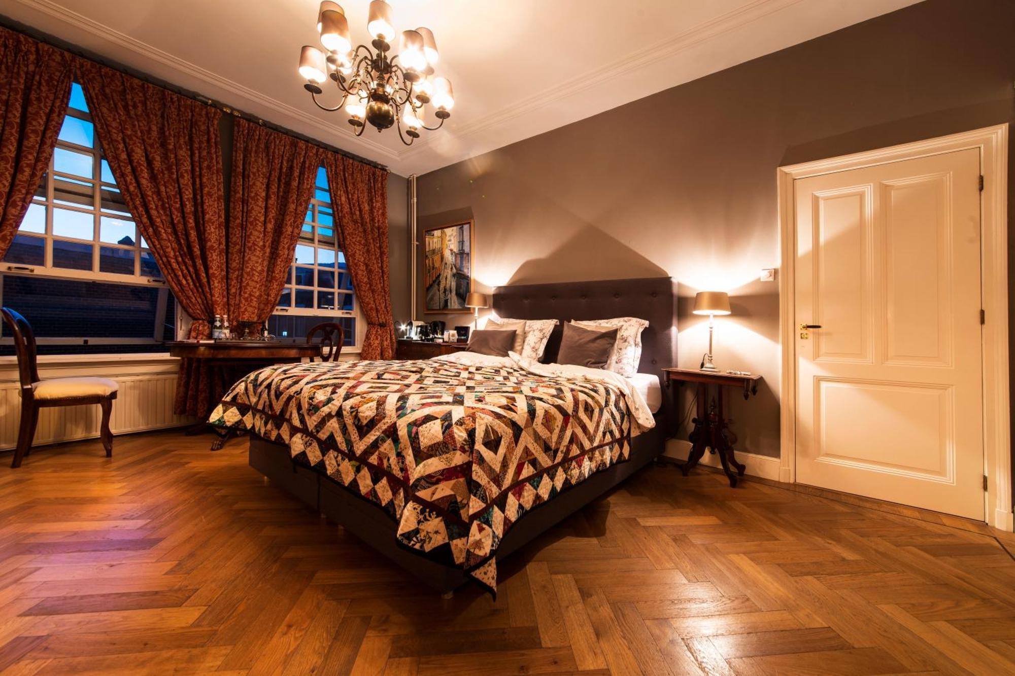 B&B De Schiedamse Suites Exteriör bild