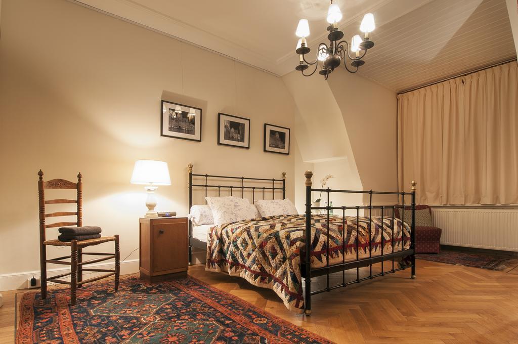 B&B De Schiedamse Suites Rum bild