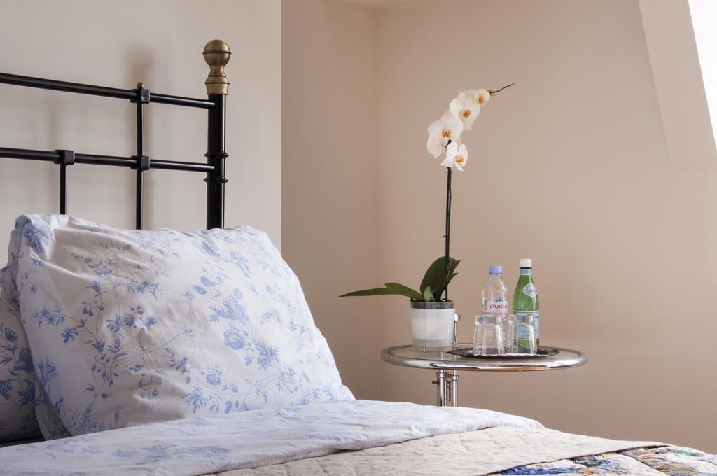 B&B De Schiedamse Suites Rum bild