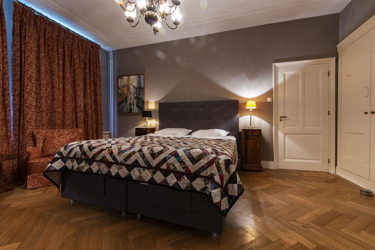 B&B De Schiedamse Suites Exteriör bild